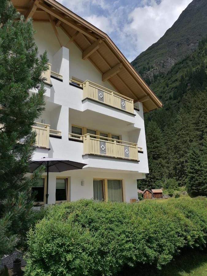 Ronalds Appartement